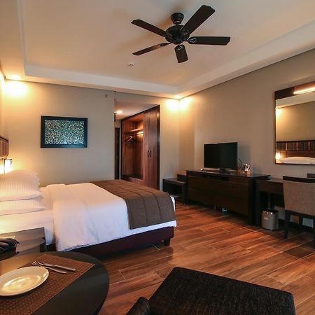 Two Seasons Coron Bayside Hotel Exterior foto
