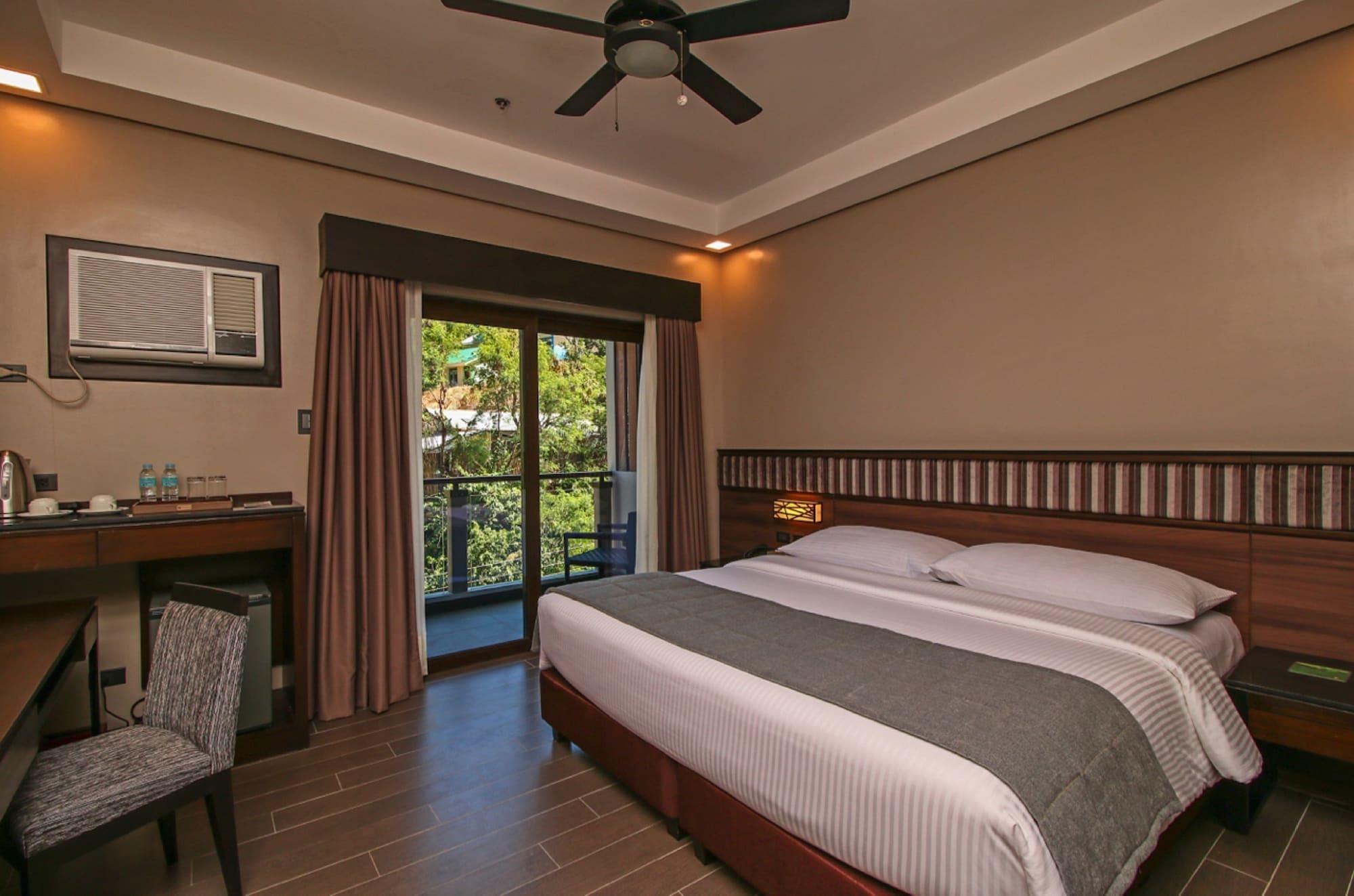 Two Seasons Coron Bayside Hotel Exterior foto