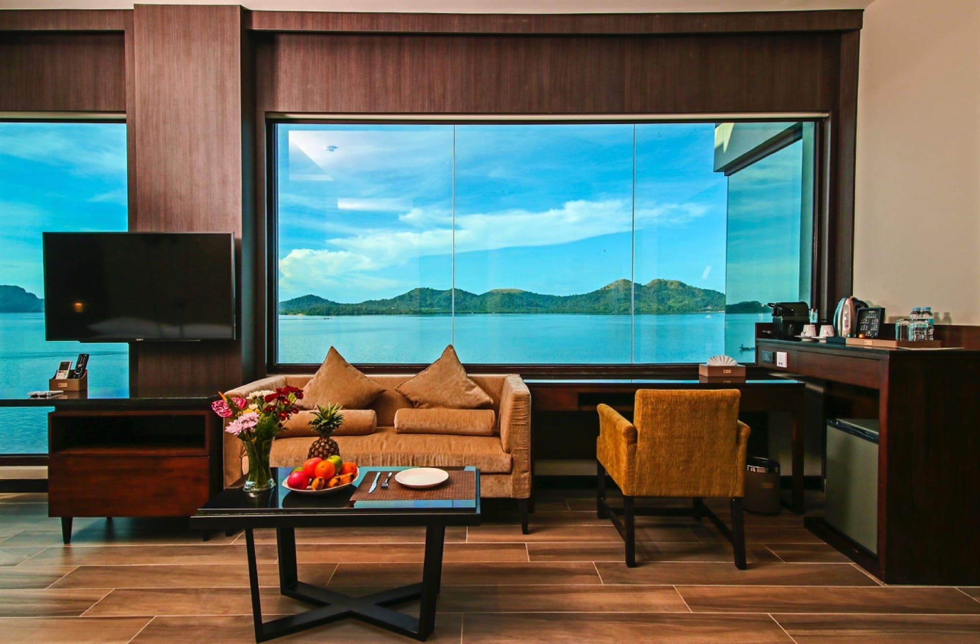Two Seasons Coron Bayside Hotel Exterior foto